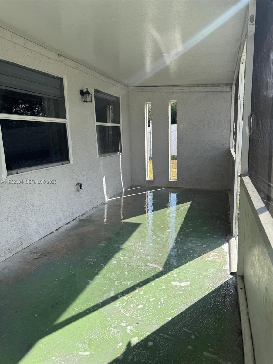 910 Southwest Airoso Boulevard Port St. Lucie, FL 34983 - Photo 13 of 13