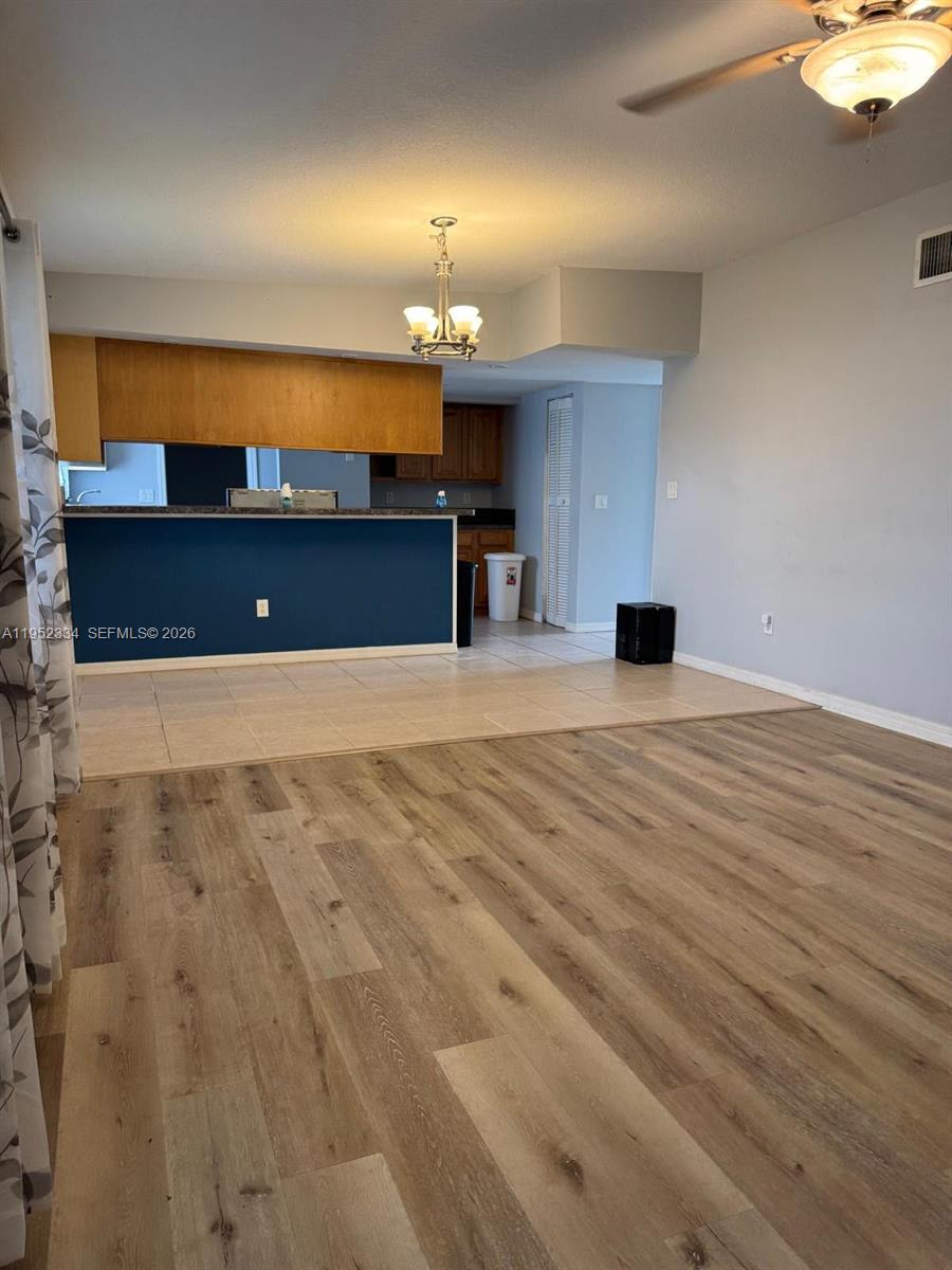 910 Southwest Airoso Boulevard Port St. Lucie, FL 34983 - Photo 4 of 13