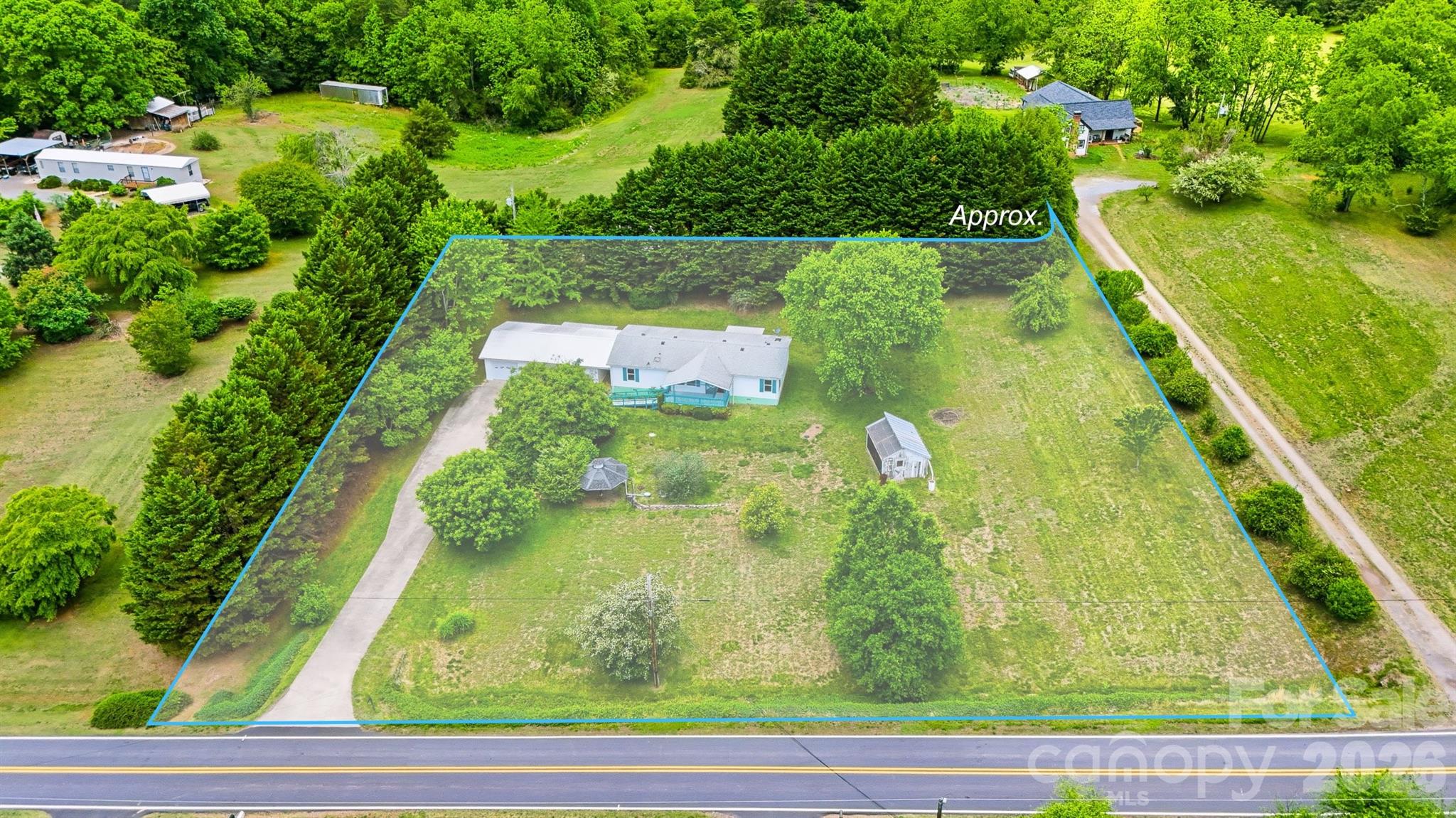 1488 Watermill Road Morganton, NC 28655 - Photo 34 of 38 a view of swimming pool