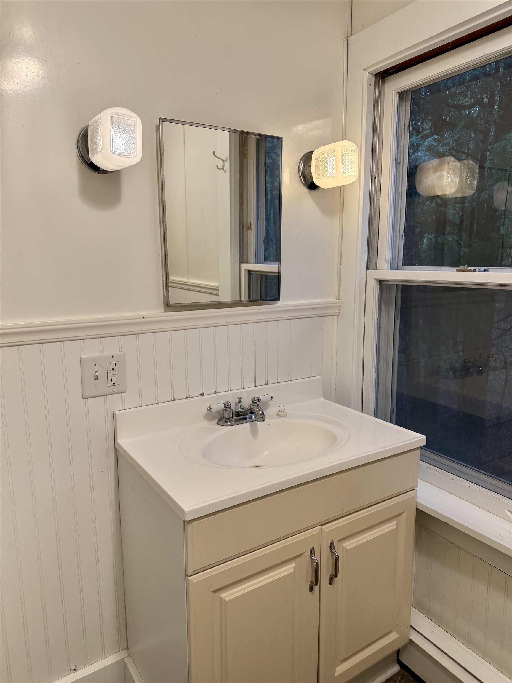 394 Cider Mill Road Cornwall, VT 05753 - Photo 17 of 34