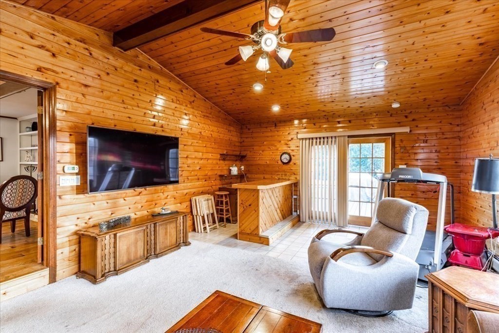 1 Fairview Road Wilbraham, MA 01095 - Photo 4 of 24 Gallery Image 4