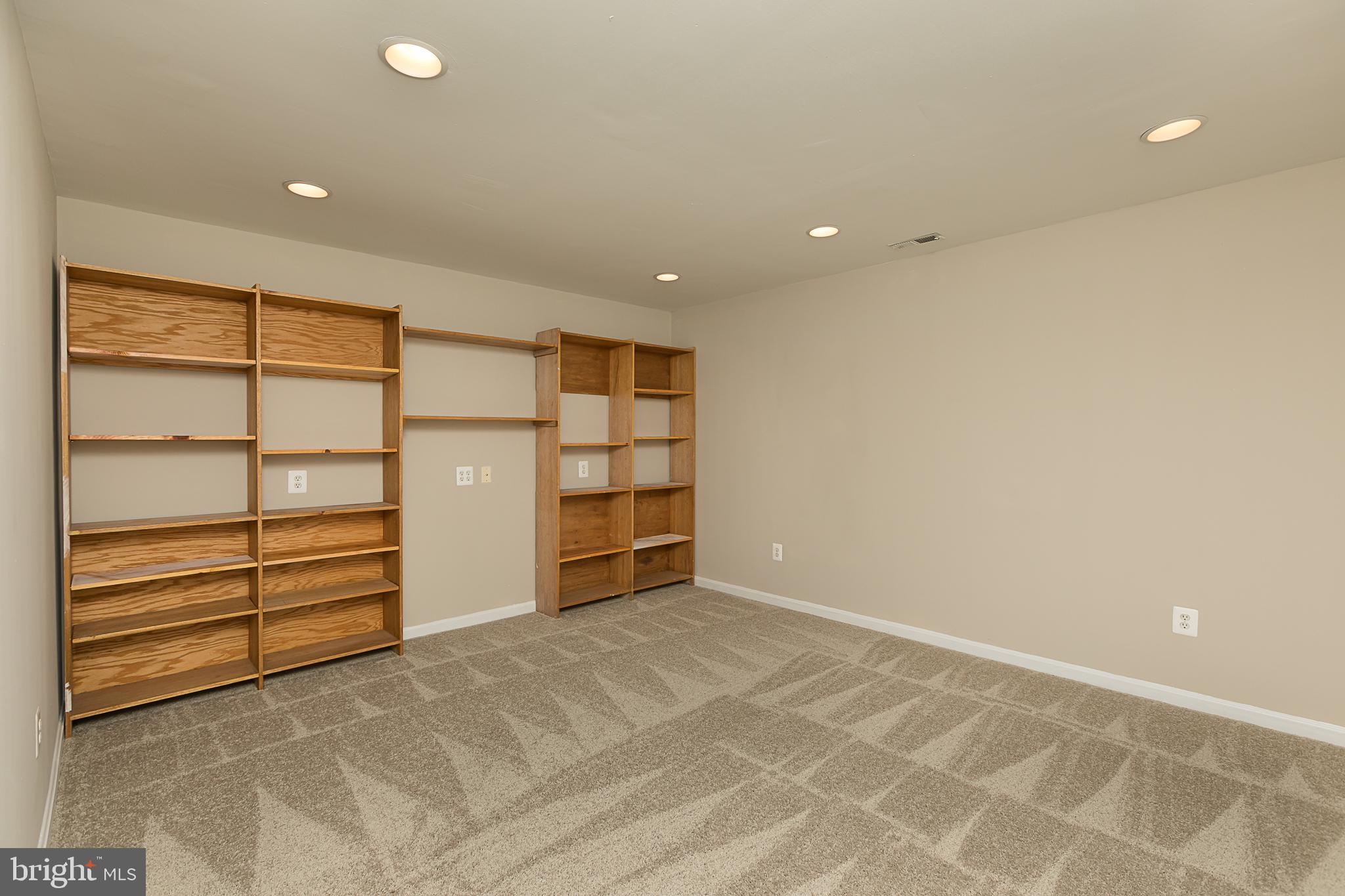 9791 Early Spring Way Columbia, MD 21046 - Photo 22 of 31 Rec Room