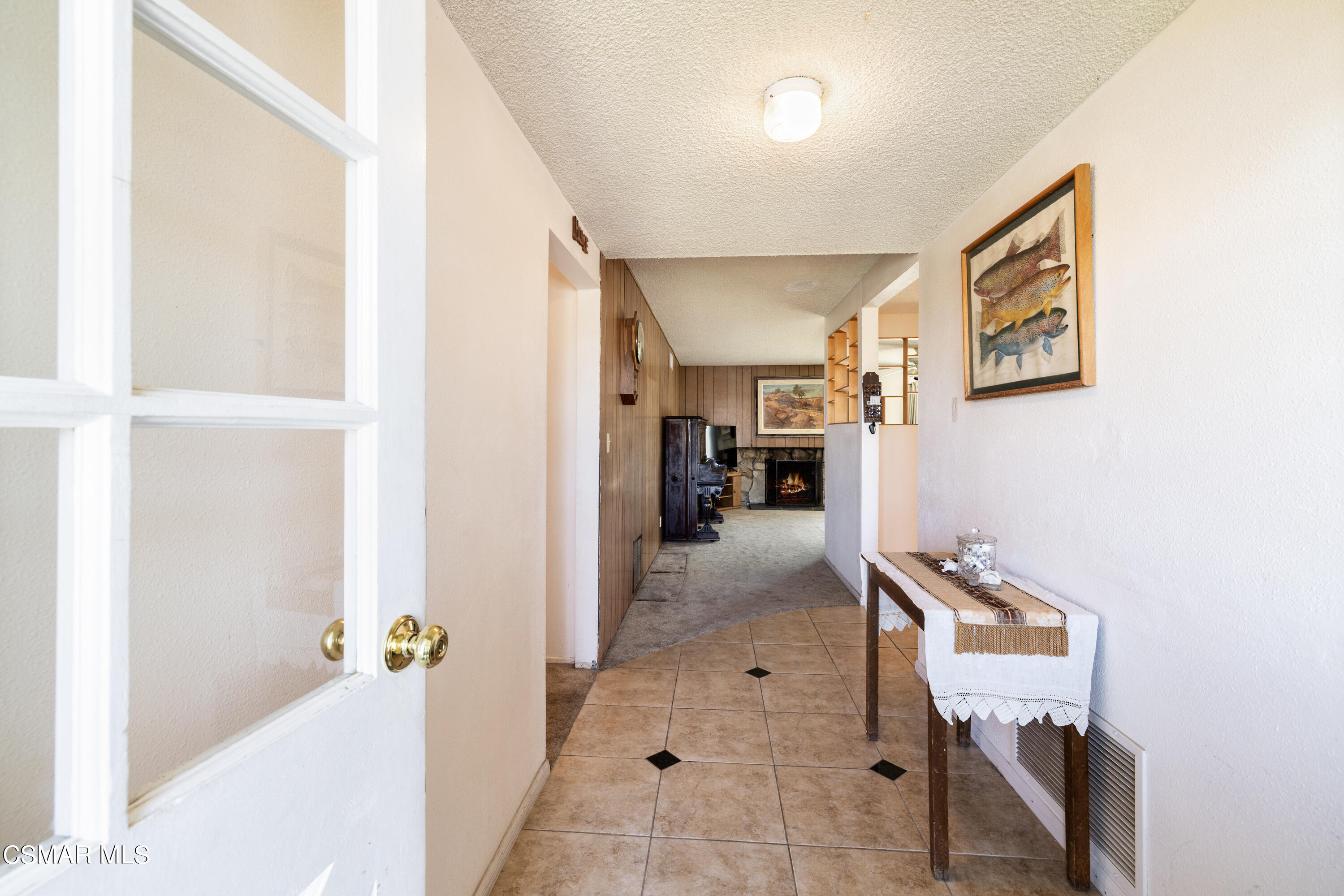 848 Moffatt Circle Simi Valley, CA 93065 - Photo 5 of 26 Moffatt5