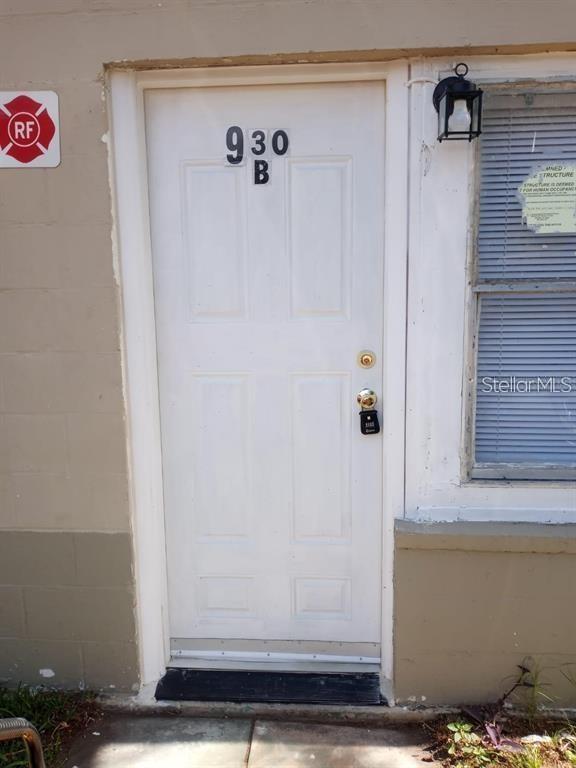 930 18th Street, Unit B Orlando, FL 32805 - Photo 11 of 11 a view of a door