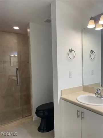 $198,000 | 8416 Bernwood Cove Loop, Unit 1611, Fort Myers, FL 33966