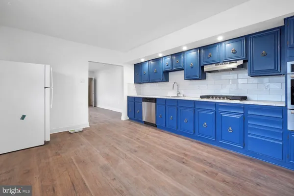 $415,000 | 1718 Kohl Street, Philadelphia, PA 19115