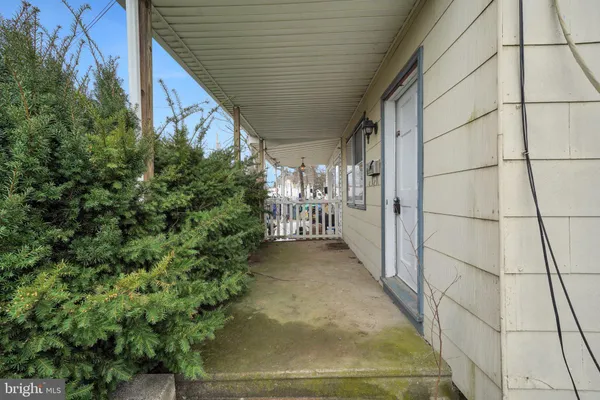 $415,000 | 1718 Kohl Street, Philadelphia, PA 19115