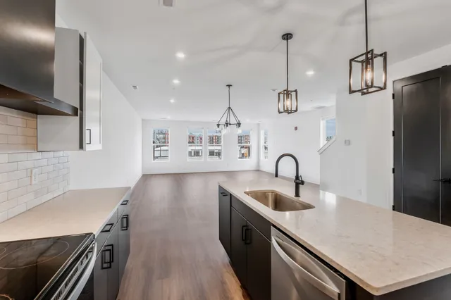 $3,200 | 2032 Edison Park Lane, Nashville, TN 37209