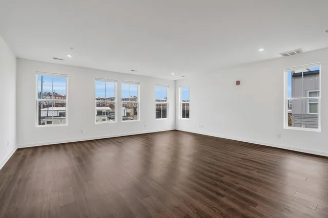 $3,200 | 2032 Edison Park Lane, Nashville, TN 37209