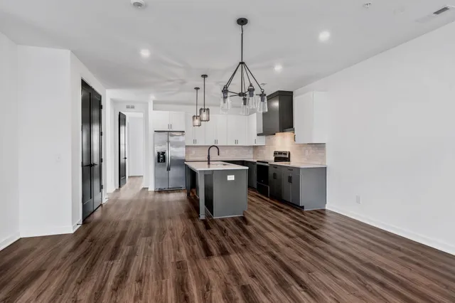 $3,200 | 2032 Edison Park Lane, Nashville, TN 37209