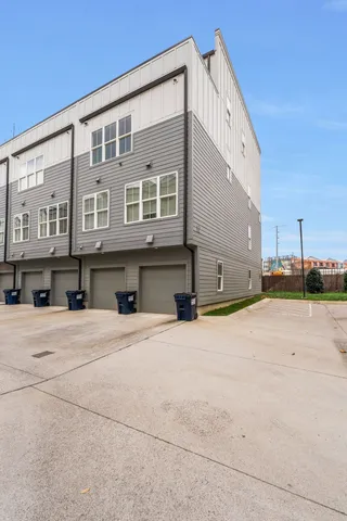 $3,200 | 2032 Edison Park Lane, Nashville, TN 37209