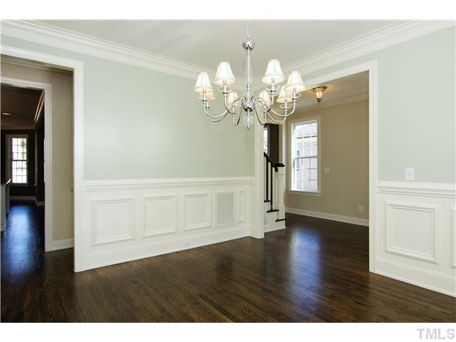 2722 Bembridge Drive Raleigh, NC 27613 - Photo 4 of 25 Dining Room