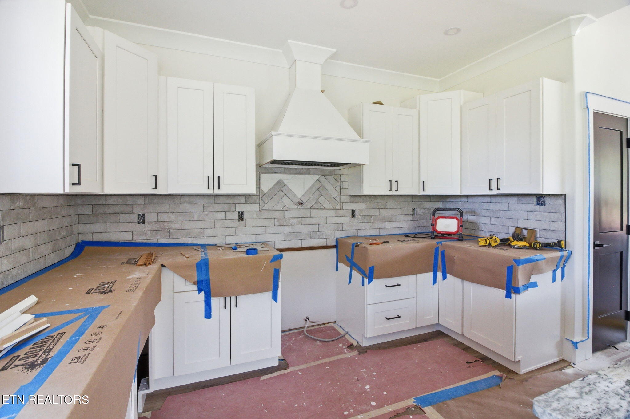 467 Laurel Road Clinton, TN 37716 - Photo 10 of 32 467 Laurel Rd_Kitchen 2