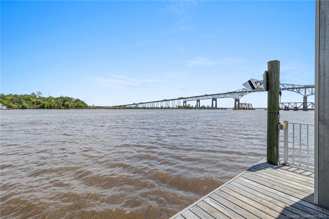 610 Riverside Drive Westlake, LA 70669 - Photo 15 of 26