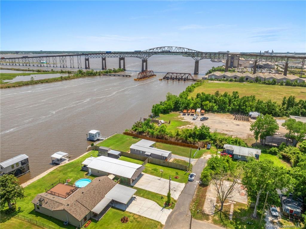 610 Riverside Drive Westlake, LA 70669 - Photo 23 of 26