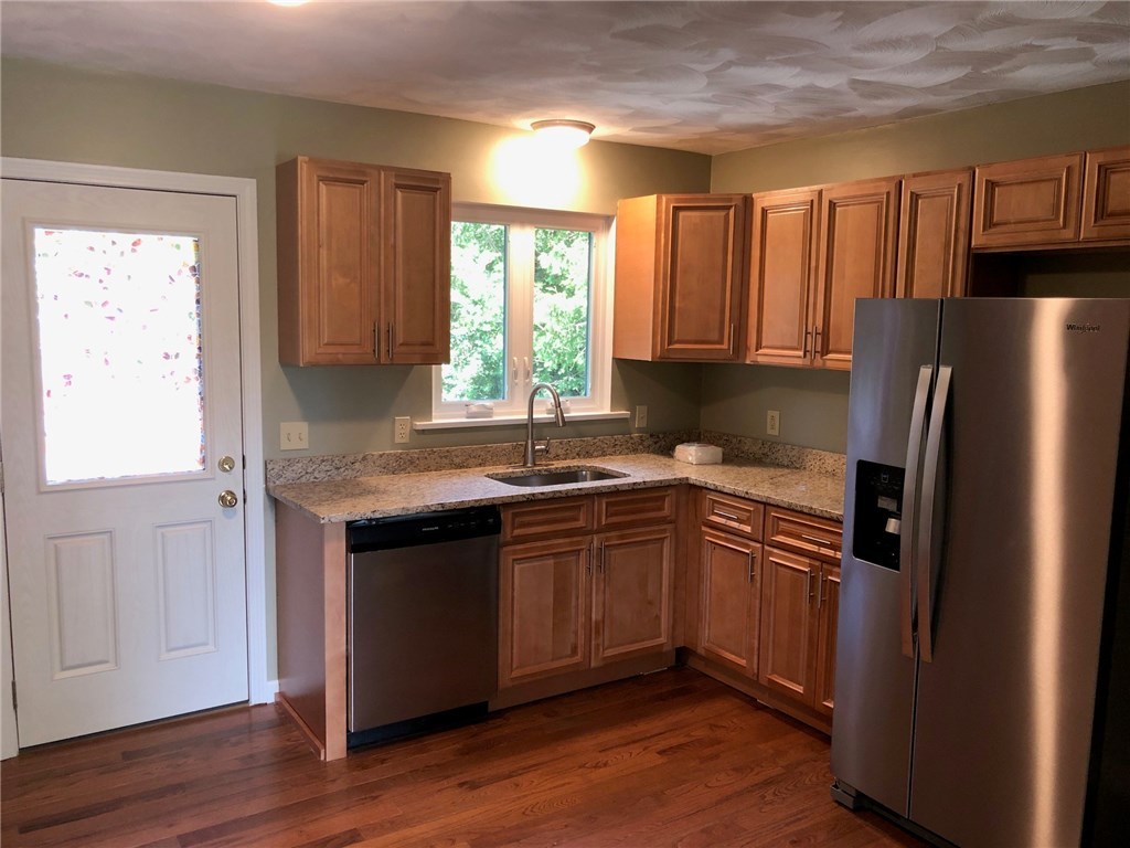 2 Top Street Westerly, RI 02891 - Photo 5 of 15