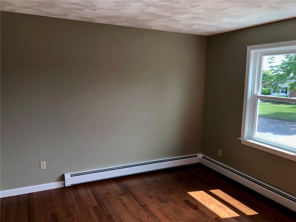 2 Top Street Westerly, RI 02891 - Photo 8 of 15
