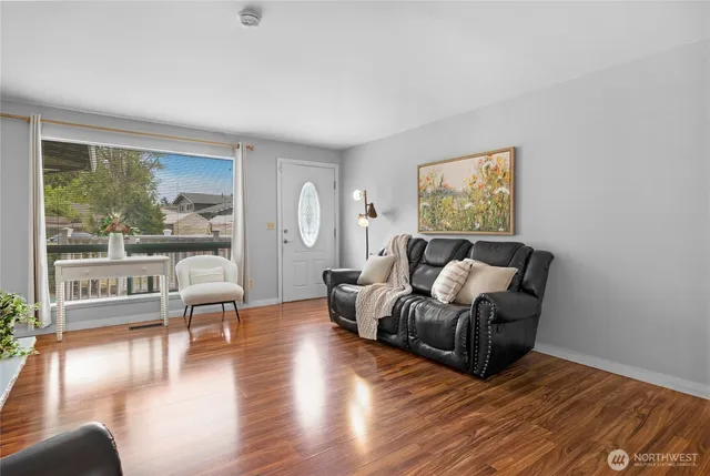 $799,950 | Undisclosed Address, Kent, WA 98032