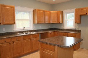505 R Street Bedford, IN 47421 - Photo 5 of 18 Gallery Image 5