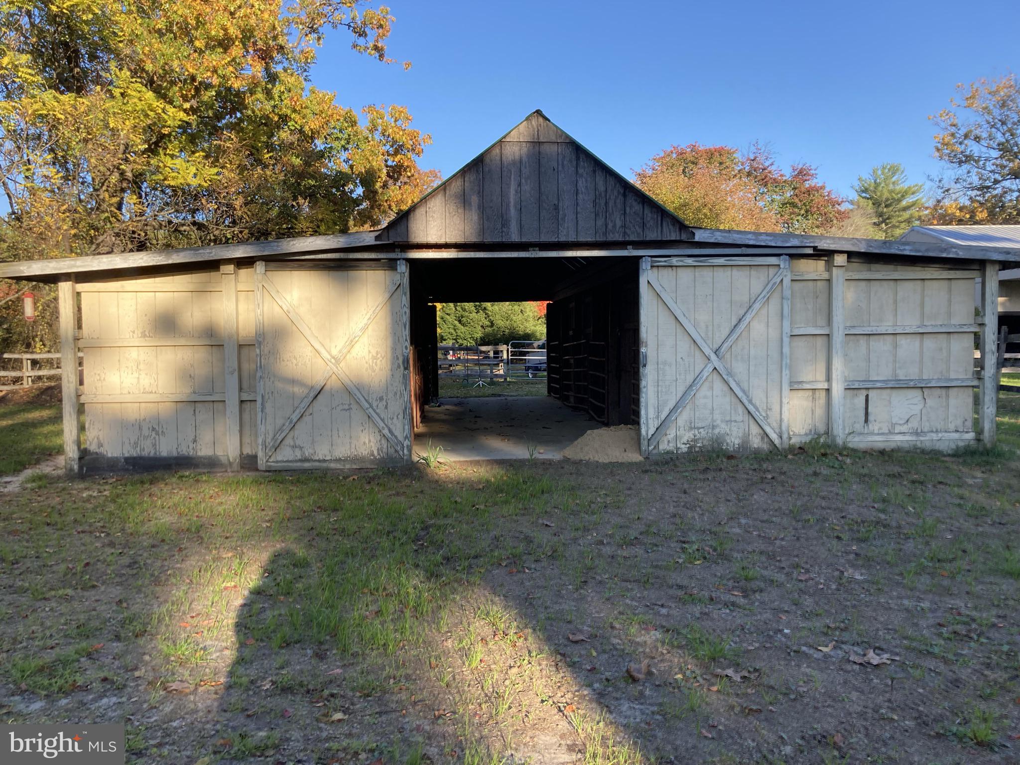 324 Atsion Road Shamong, NJ 08088 - Photo 15 of 67 Barn #2 center aisle w/6 stalls 12x12