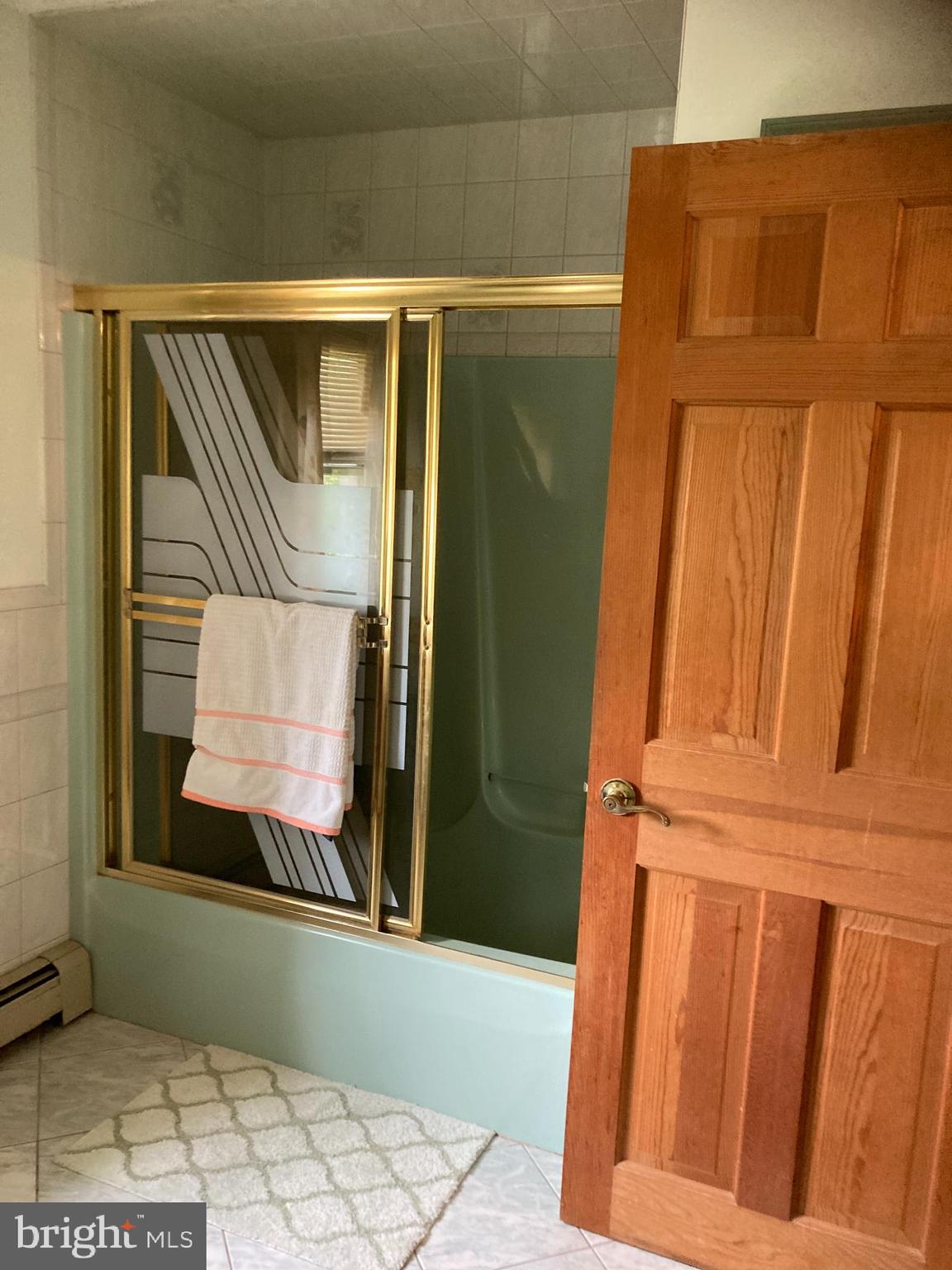324 Atsion Road Shamong, NJ 08088 - Photo 60 of 67 2nd floor full bathroom