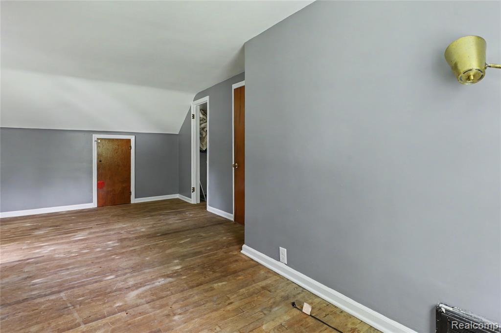 5388 Davison Road Lapeer, MI 48446 - Photo 29 of 48