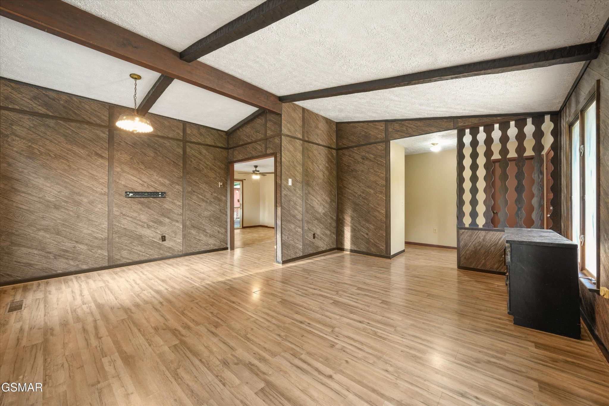 204 New Center Road Sevierville, TN 37876 - Photo 4 of 31 Gallery Image 4
