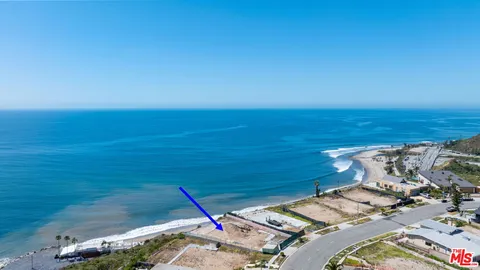 a view of a ocean view