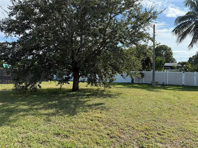 $270,000 | 520 Orchard Park Drive, Clewiston, FL 33440