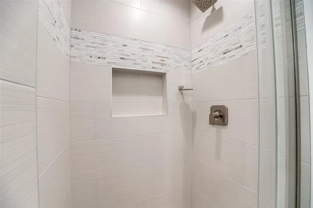 $7,500 | 10543 Pagewood Drive, Dallas, TX 75230