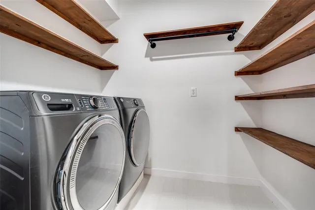 $7,500 | 10543 Pagewood Drive, Dallas, TX 75230