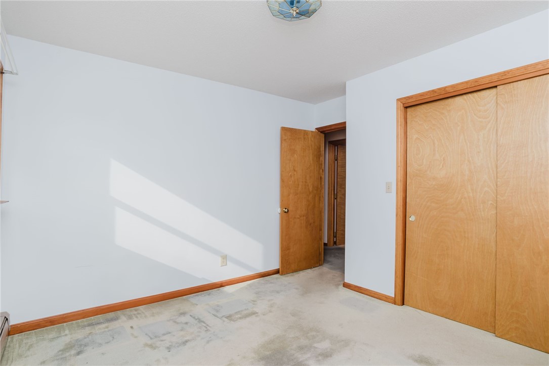 121 Kenyon Road Tiverton, RI 02878 - Photo 26 of 48