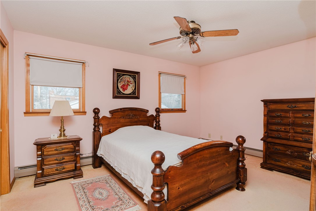 121 Kenyon Road Tiverton, RI 02878 - Photo 29 of 48