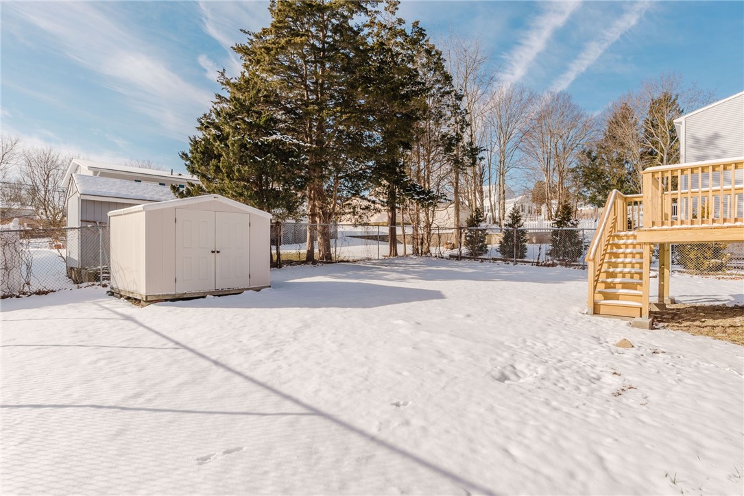 121 Kenyon Road Tiverton, RI 02878 - Photo 3 of 48