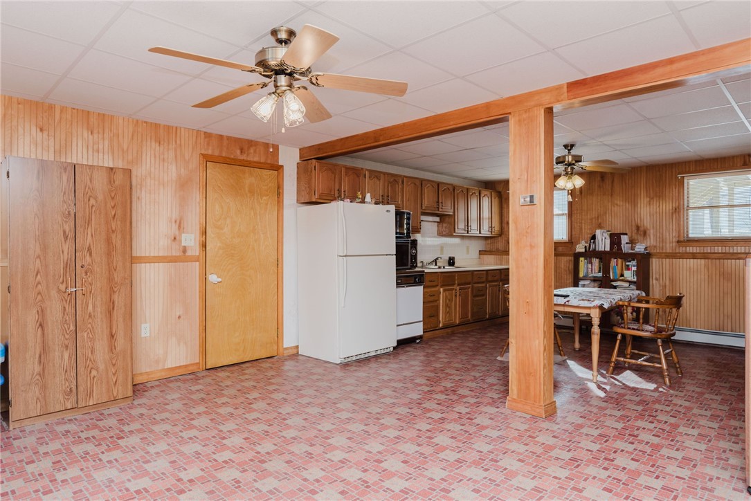 121 Kenyon Road Tiverton, RI 02878 - Photo 37 of 48