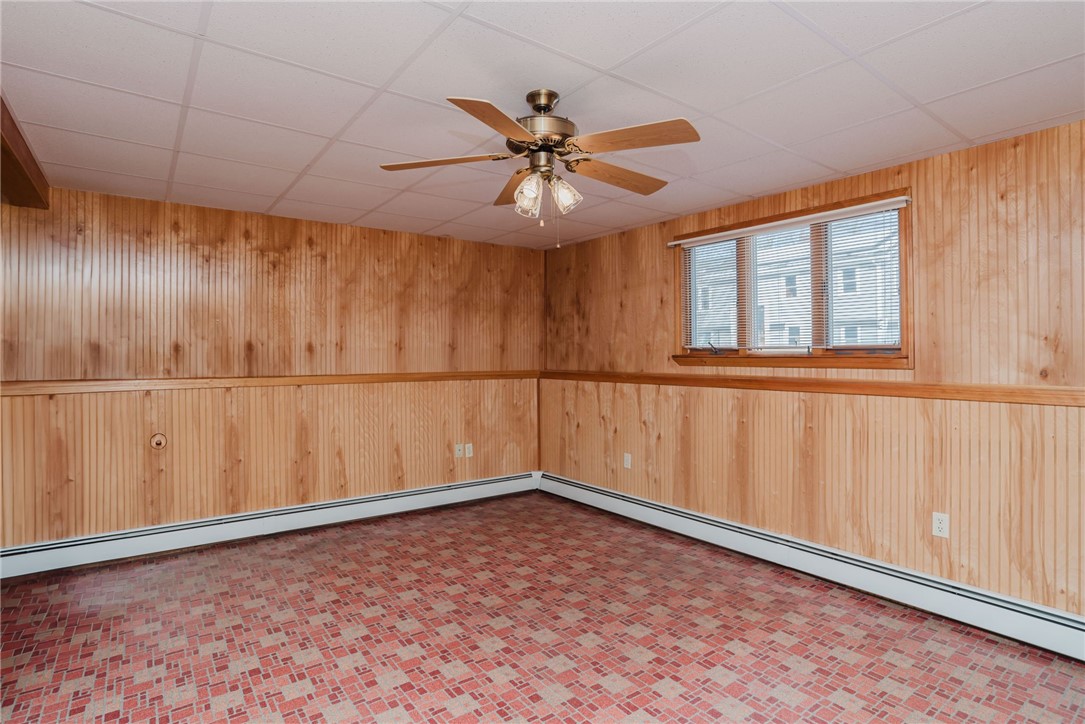 121 Kenyon Road Tiverton, RI 02878 - Photo 39 of 48
