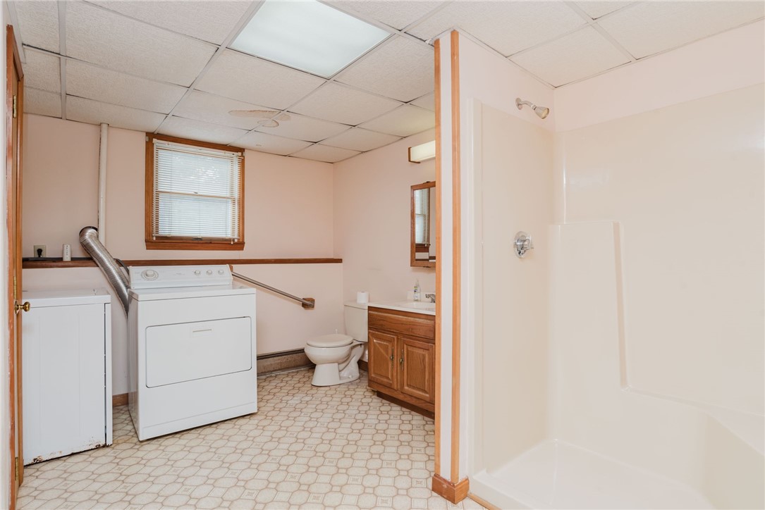 121 Kenyon Road Tiverton, RI 02878 - Photo 43 of 48
