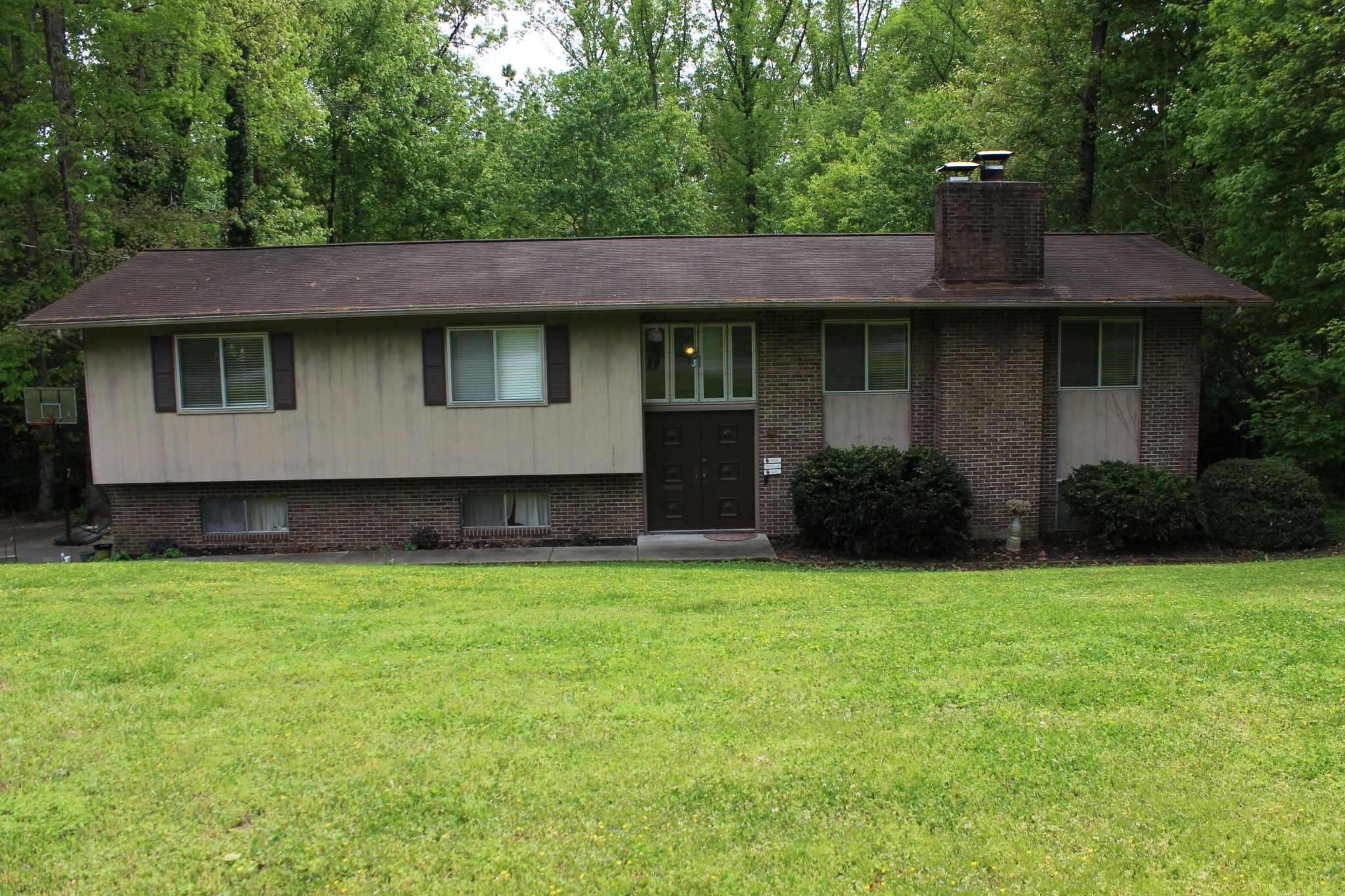 133 Normandy Road Oak Ridge, TN 37830 - Photo 1 of 31 Gallery Image 1