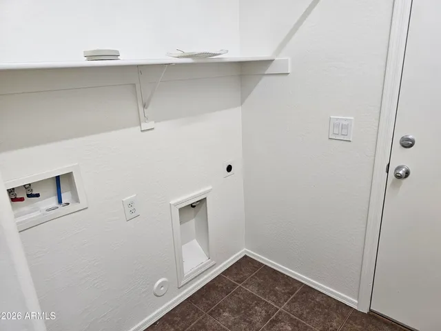 $1,895 | 238 North 174th Drive, Goodyear, AZ 85338