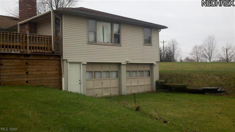 14103 Ford Road Madison, OH 44057 - Photo 3 of 10
