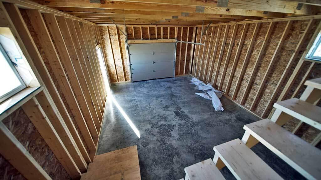 1435 Highway 1 Ormond Beach, FL 32174 - Photo 17 of 31 1435-us-rt-1-garage-bay