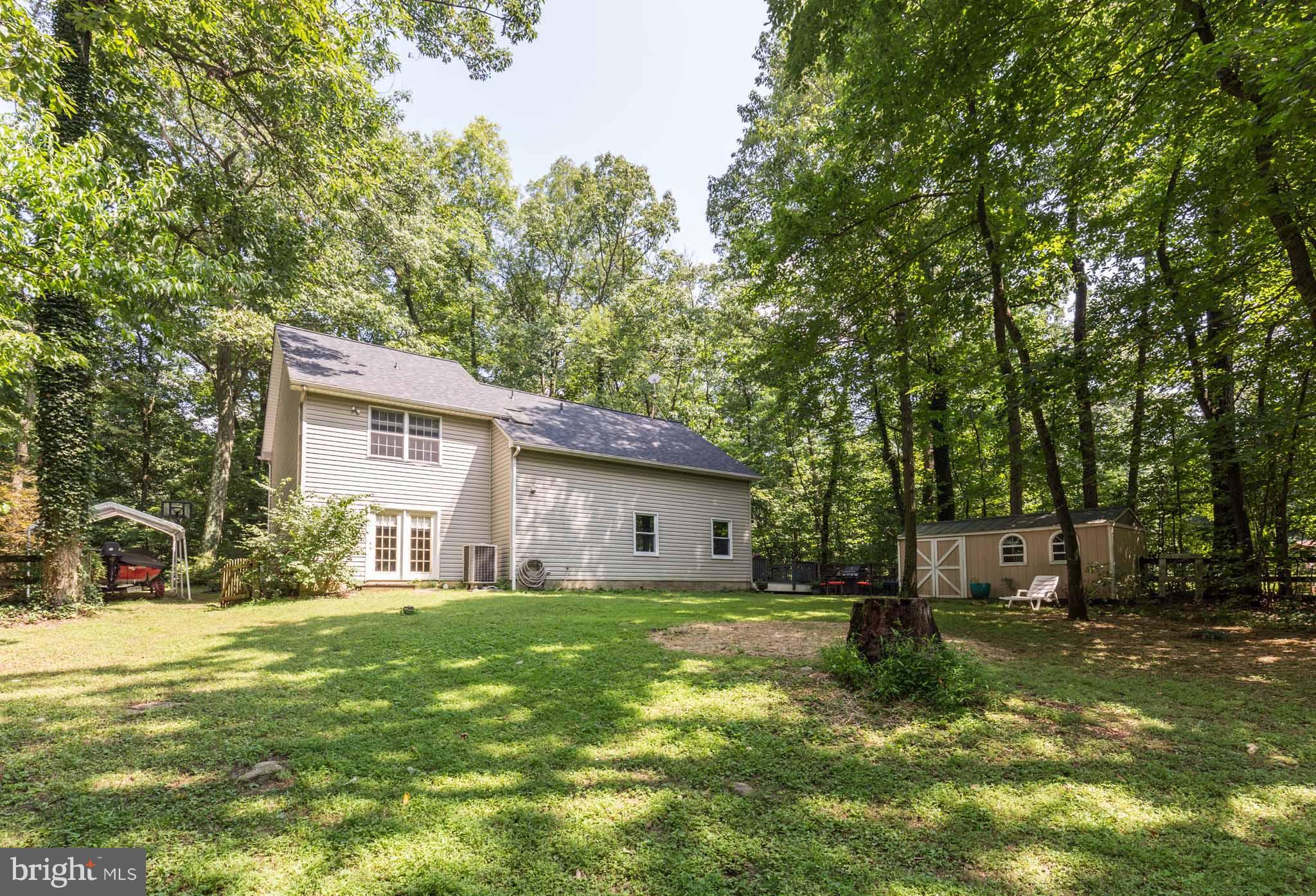 4060 Rinehart Road Westminster, MD 21158 - Photo 26 of 30 Exterior (Rear)