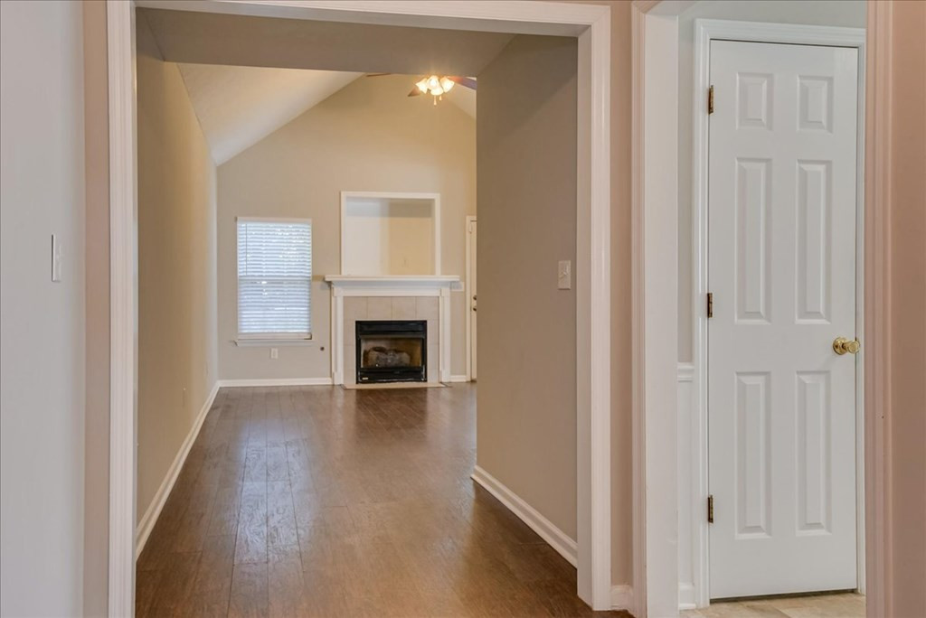 4737 Rhett Drive Evans, GA 30809 - Photo 4 of 38 View from Foyer