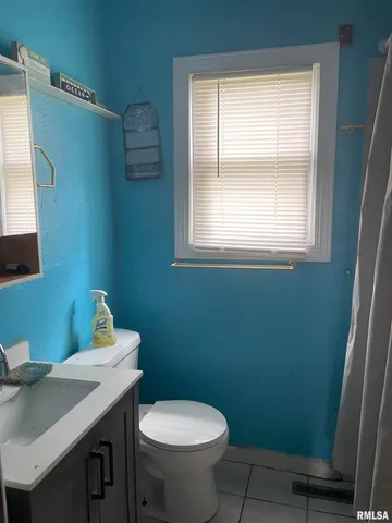 $50,000 | 1005 East Elm Street, West Frankfort, IL 62896