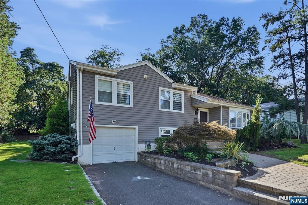 158 Morningside Road Paramus, NJ 07652 - Photo 1 of 22 Gallery Image 1