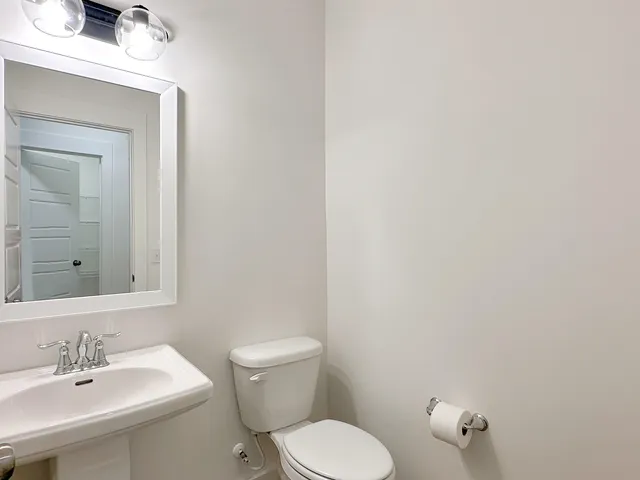 $2,300 | 250 Symphony Avenue, Summerville, SC 29486