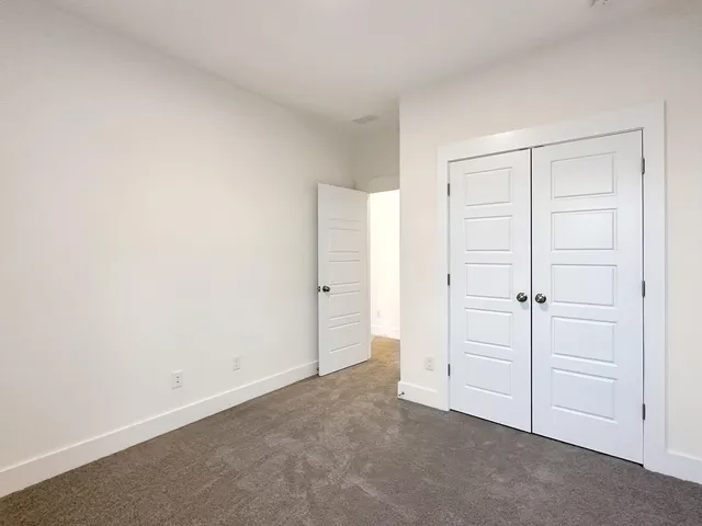 $2,300 | 250 Symphony Avenue, Summerville, SC 29486