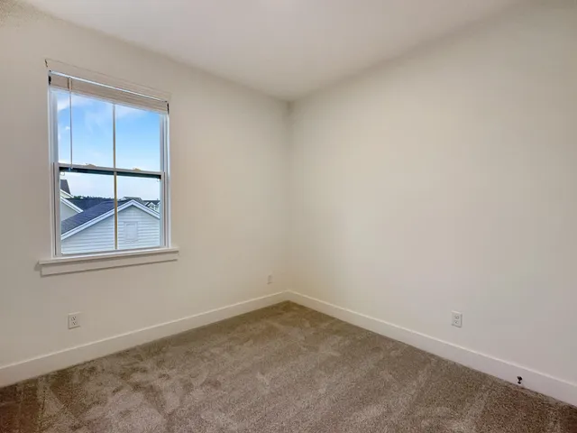 $2,300 | 250 Symphony Avenue, Summerville, SC 29486