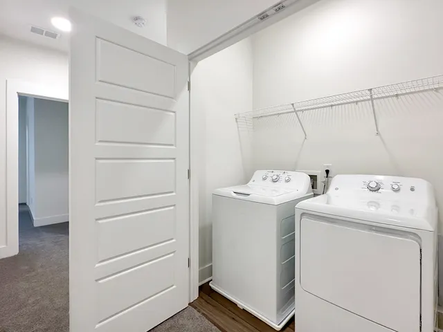 $2,300 | 250 Symphony Avenue, Summerville, SC 29486