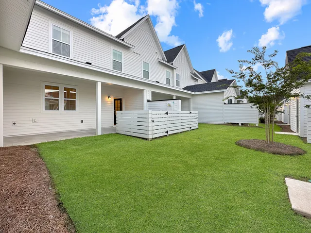 $2,300 | 250 Symphony Avenue, Summerville, SC 29486